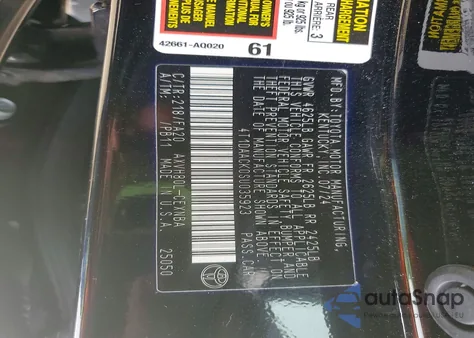 2025 Toyota Camry Le z USA, uszkodzony, nr VIN 4T1DAACK0SU035923